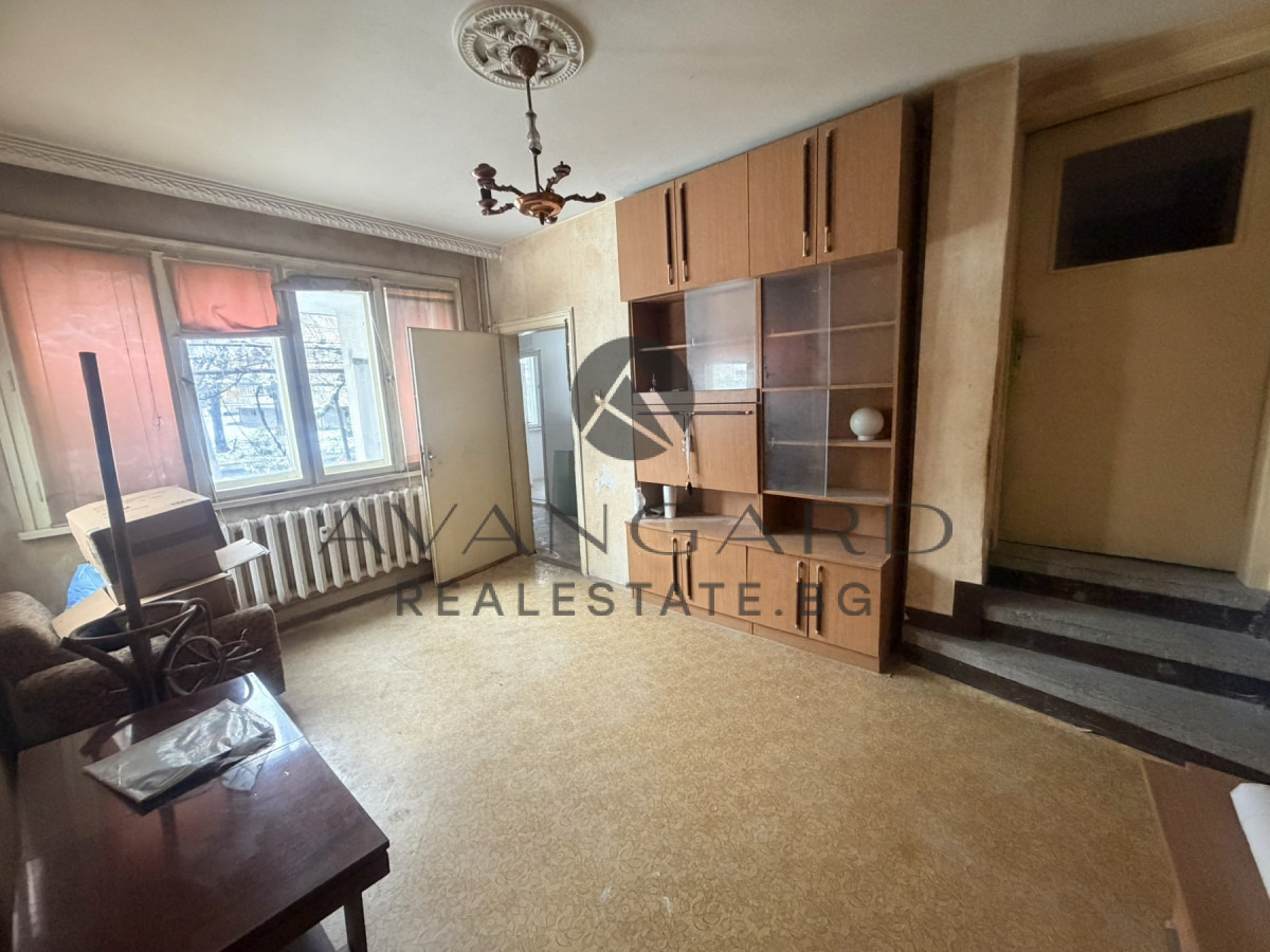 Продава КЪЩА, гр. Пловдив, Кършияка, снимка 2 - Къщи - 53286065