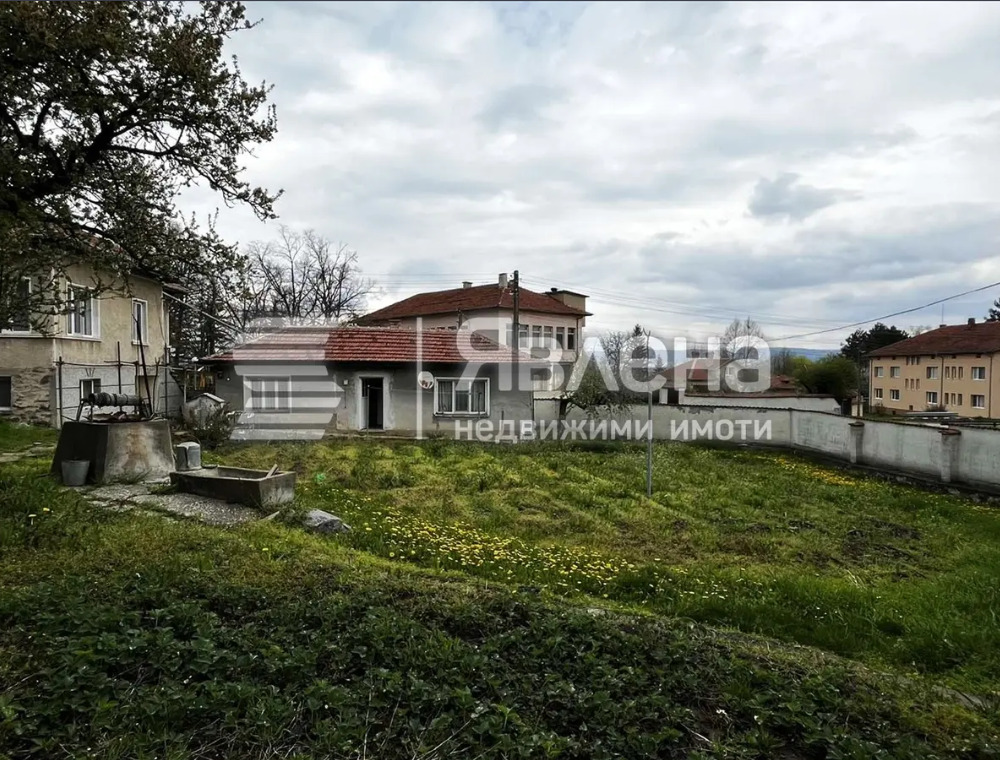Продава КЪЩА, с. Черньово, област София област, снимка 4 - Къщи - 55403461