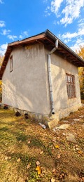 Продава КЪЩА, с. Големо Бучино, област Перник, снимка 2