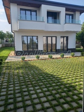 Huis Sveti Nikola, Varna 1