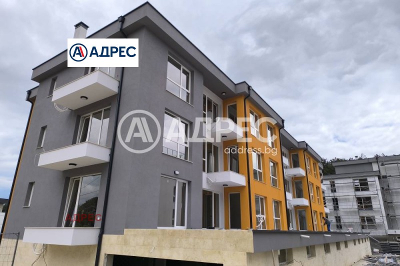In vendita  2 camere da letto Varna , Vinitsa , 96 mq | 26796578