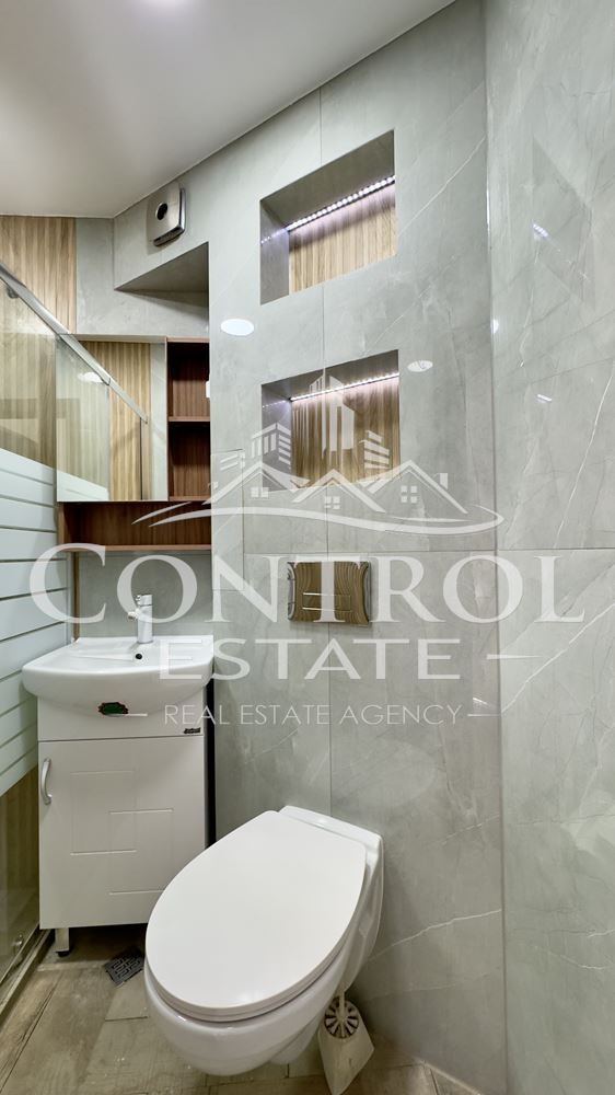 Продава 3-СТАЕН, гр. Велико Търново, Акация, снимка 8 - Апартаменти - 54614088
