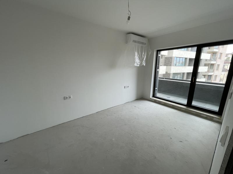 De vânzare  3 dormitoare Sofia , Studentsci grad , 175 mp | 14547002 - imagine [6]