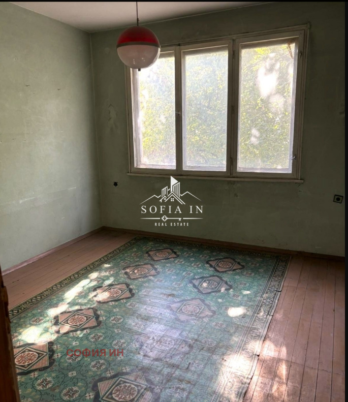 Продава МНОГОСТАЕН, гр. Пазарджик, Идеален център, снимка 3 - Апартаменти - 54133583