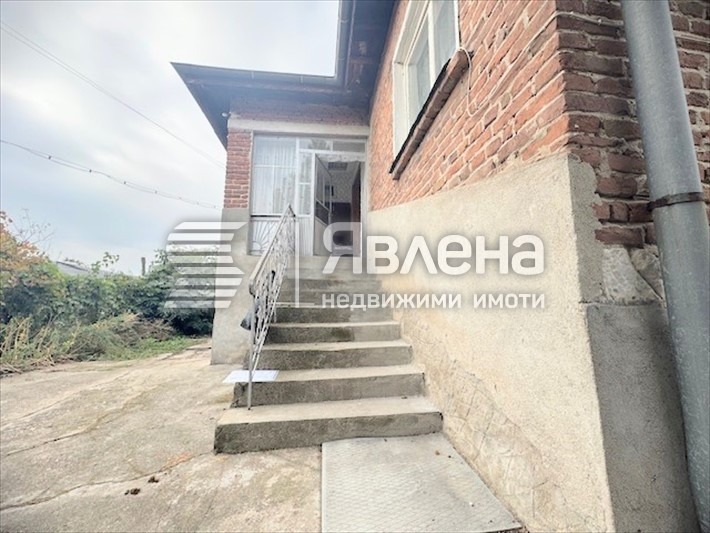 Продава КЪЩА, с. Костиево, област Пловдив