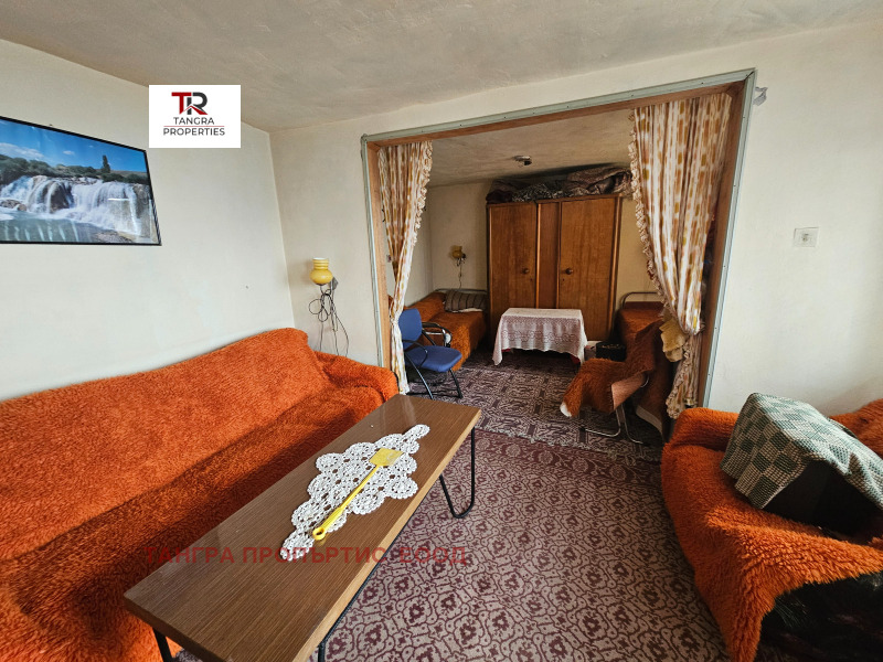 Продава ВИЛА, с. Поцърненци, област Перник, снимка 14 - Вили - 52631796