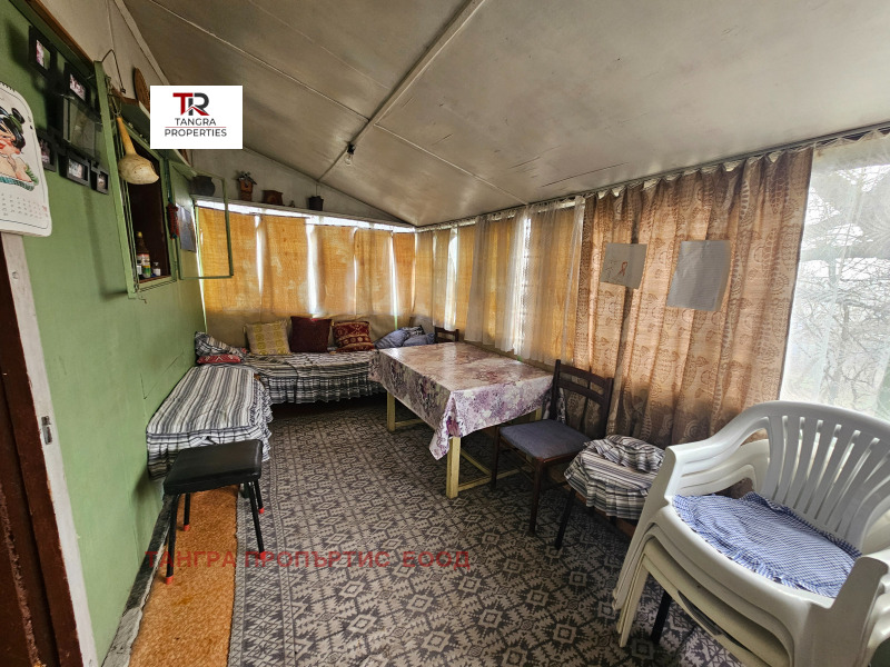 Продава ВИЛА, с. Поцърненци, област Перник, снимка 6 - Вили - 52631796