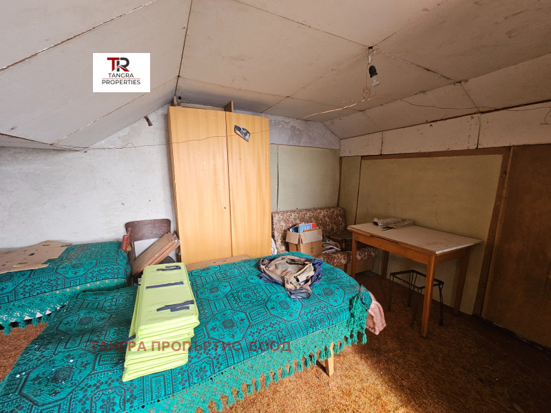 Продава ВИЛА, с. Поцърненци, област Перник, снимка 15 - Вили - 52631796