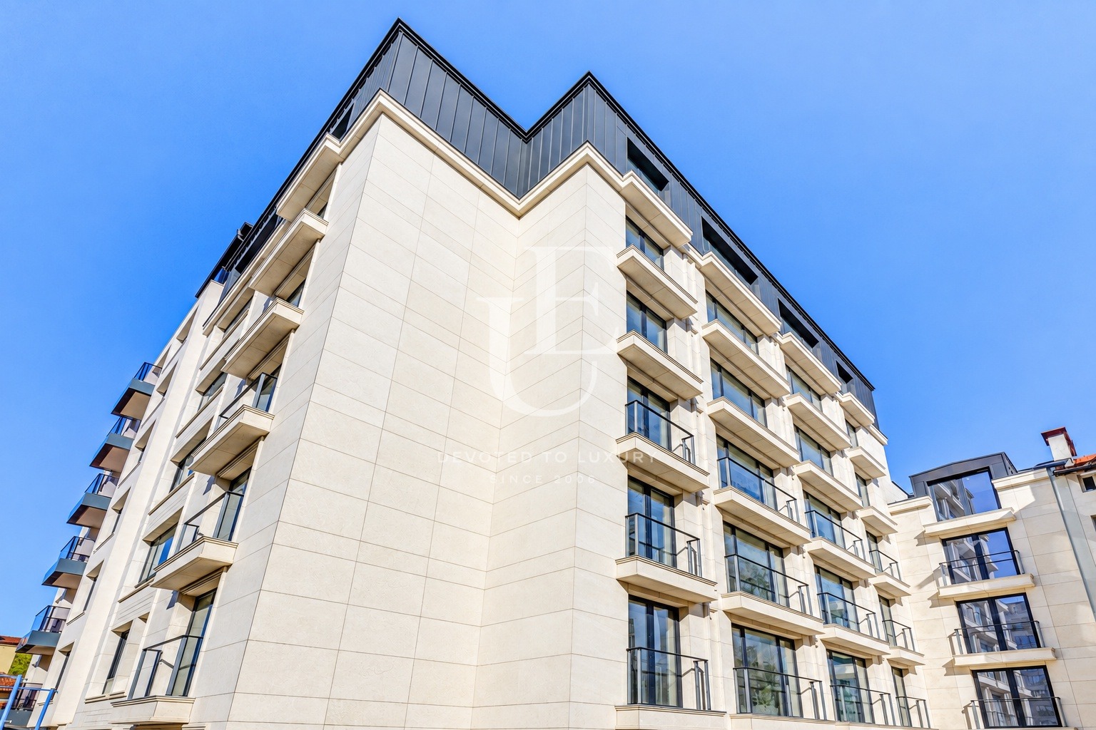 Продава 3-СТАЕН, гр. София, Център, снимка 3 - Апартаменти - 55231846