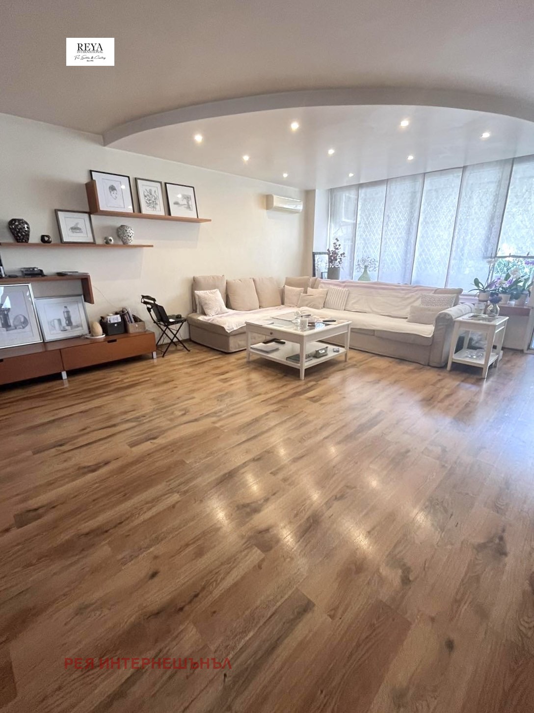 Продава 4-СТАЕН, гр. София, Изток, снимка 2 - Апартаменти - 53872634