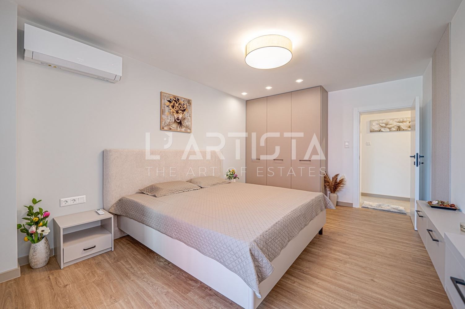 Продава 4-СТАЕН, гр. София, Павлово, снимка 5 - Апартаменти - 54988837