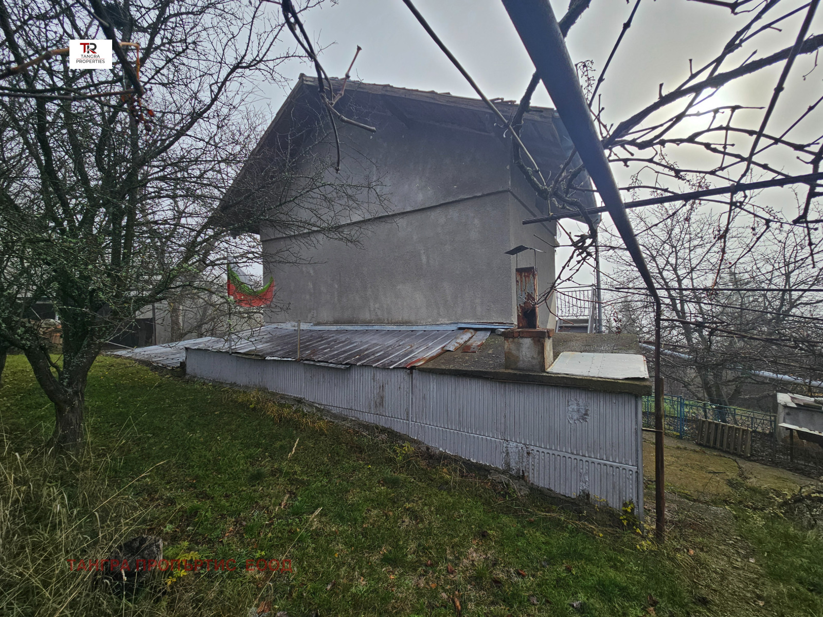 Продава ВИЛА, с. Поцърненци, област Перник, снимка 2 - Вили - 52631796