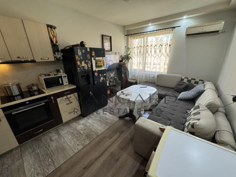 Продава 3-СТАЕН в град Пловдив, Център - 81 кв.м / 249 999 € » 488 955.54 лв., АВАНГАРД РИЪЛ ЕСТЕЙТ