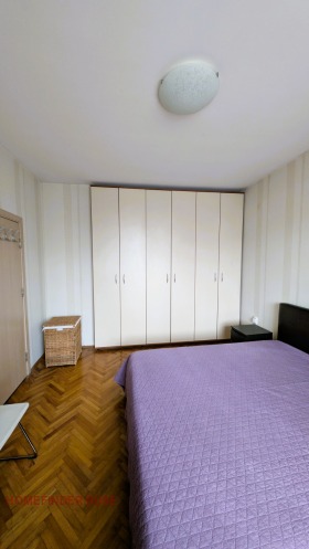 1 quarto Zdravec, Ruse 7