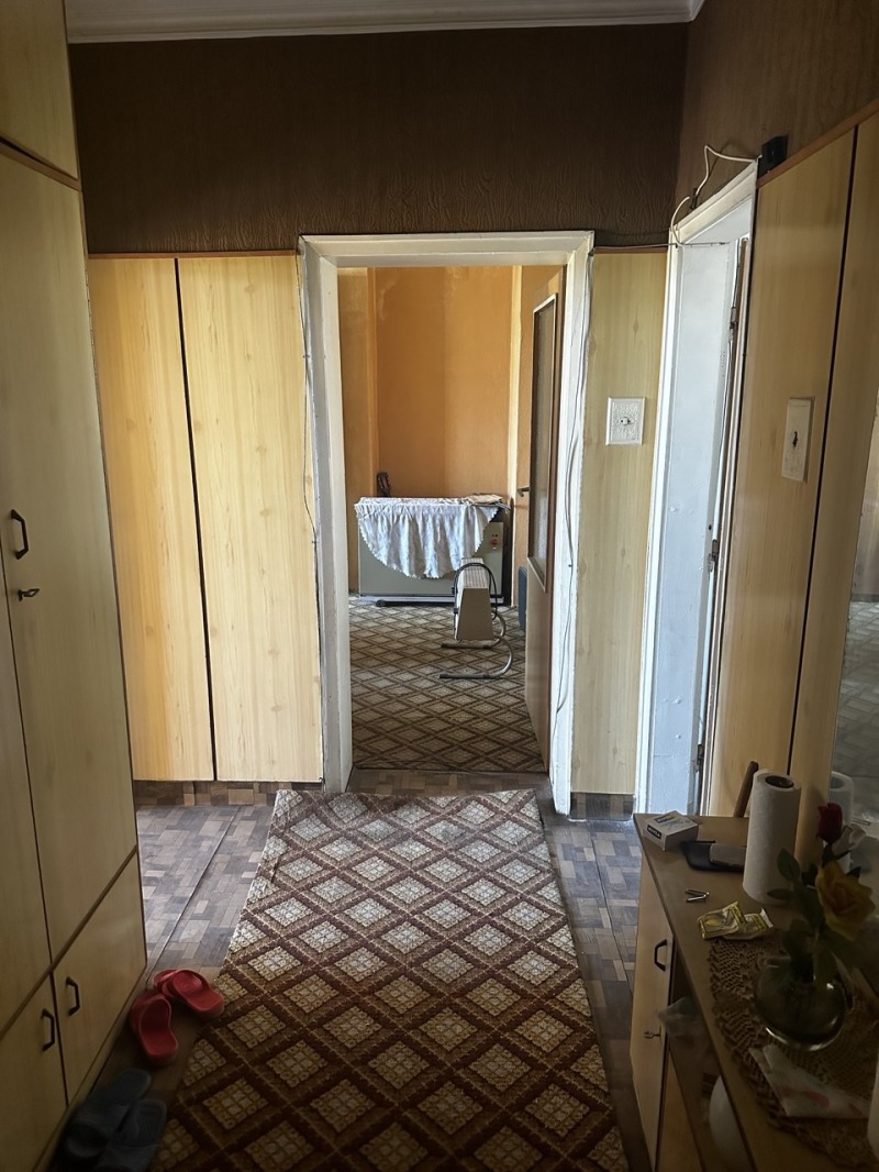 Продается  2 спальни Кърджали , Център , 98 кв.м | 98835753 - изображение [3]