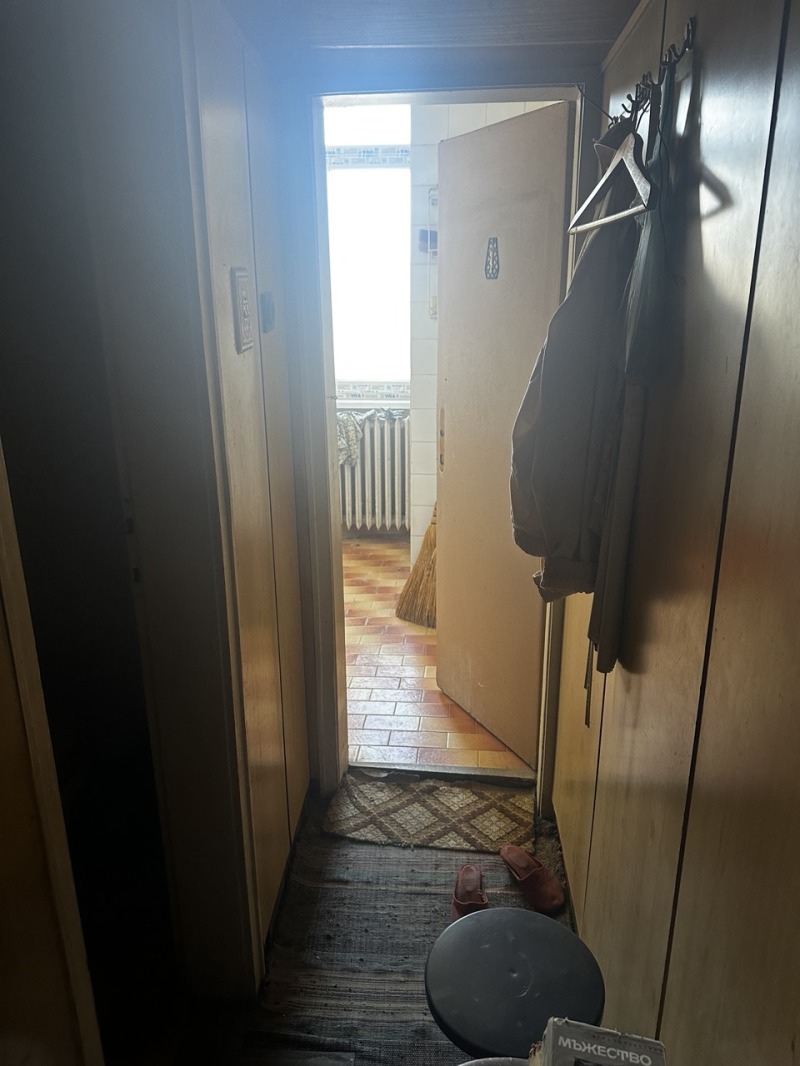 Продается  2 спальни Кърджали , Център , 98 кв.м | 98835753 - изображение [6]