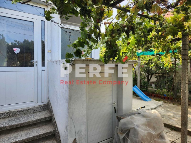 Na sprzedaż  Dom region Burgas , Ajtos , 90 mkw | 88797964 - obraz [2]