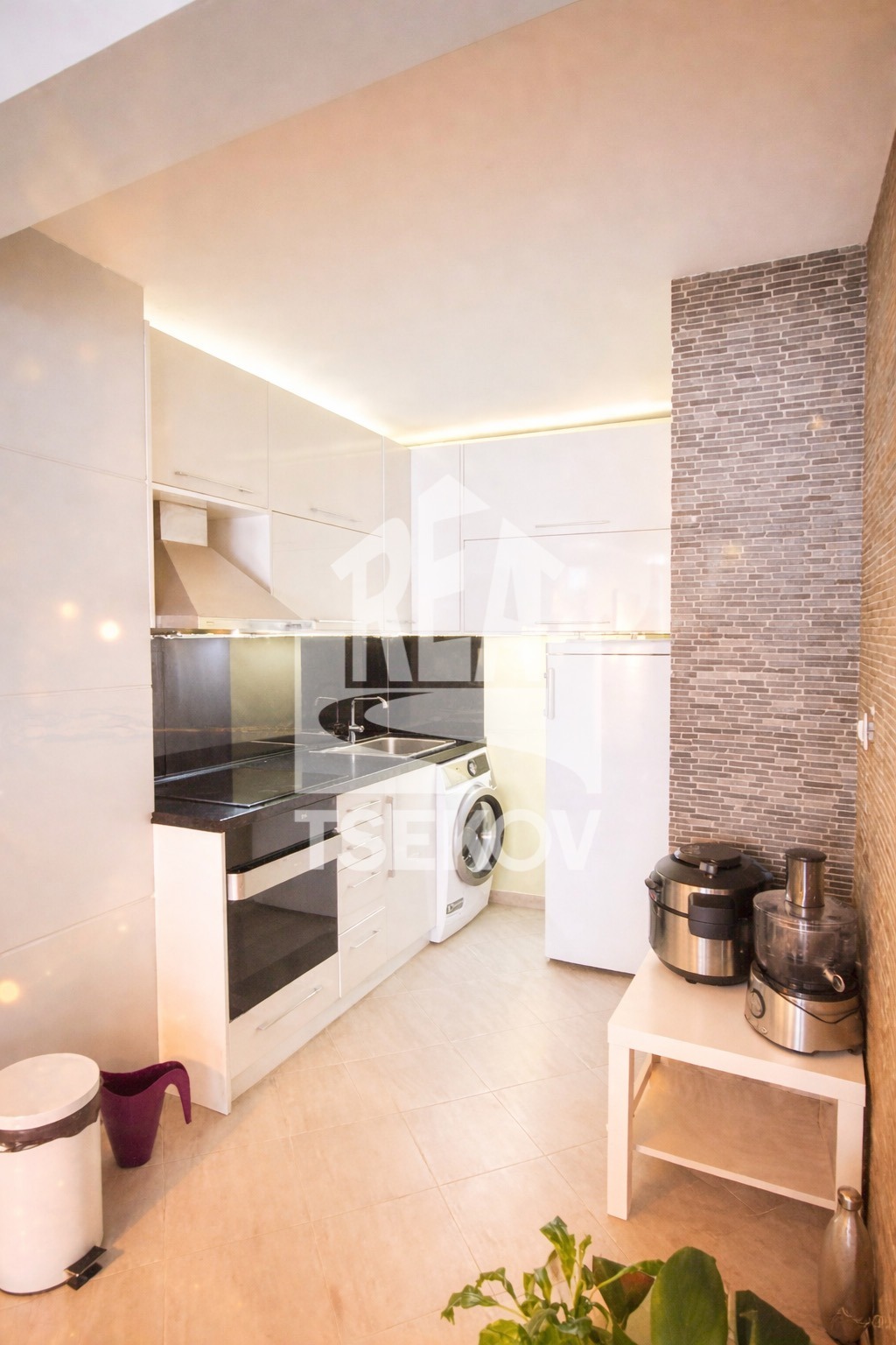 Продава 3-СТАЕН, гр. София, Белите брези, снимка 2 - Апартаменти - 54121067