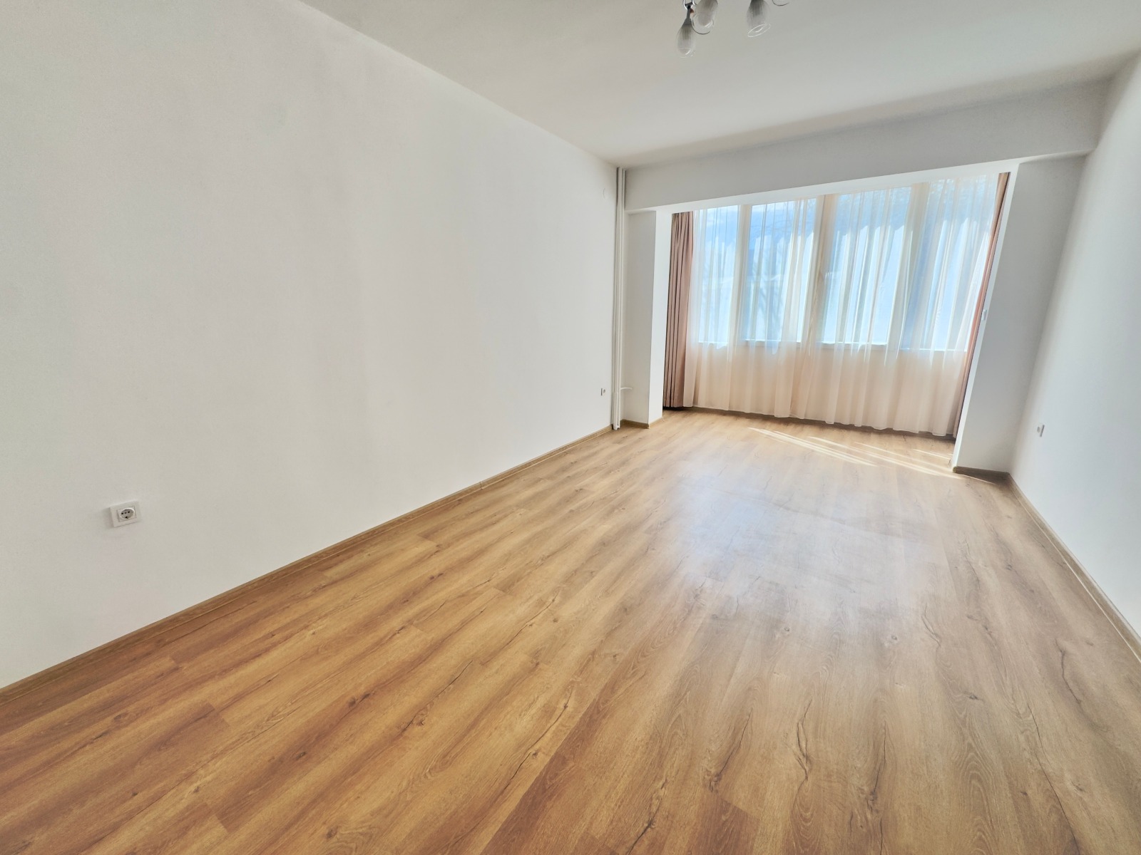 Продава 3-СТАЕН, гр. София, Борово, снимка 2 - Апартаменти - 54125279