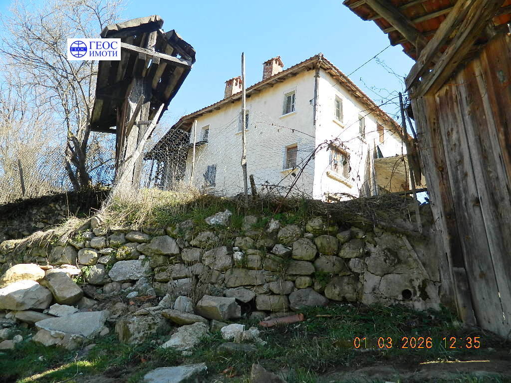 Продава КЪЩА, с. Полковник Серафимово, област Смолян, снимка 2 - Къщи - 53969328