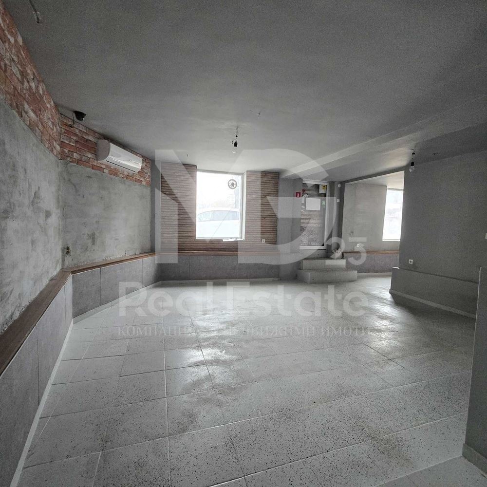 Продава МАГАЗИН, гр. Пловдив, Каменица 1, снимка 2 - Магазини - 53947271