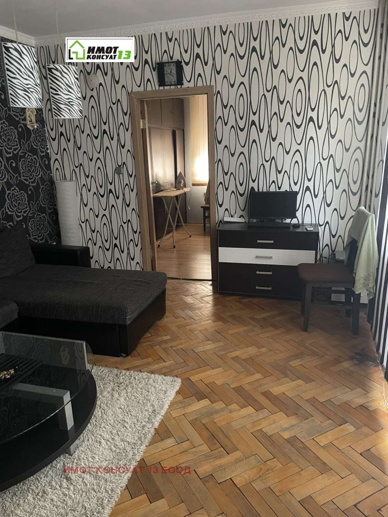 Продава 3-СТАЕН, гр. Плевен, Широк център, снимка 2 - Апартаменти - 48913944