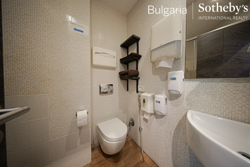 Продава ОФИС, гр. София, Център, снимка 15 - Офиси - 53290112