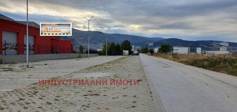 Продава ПАРЦЕЛ, гр. Пловдив, Индустриална зона - Юг, снимка 2 - Парцели - 31326391