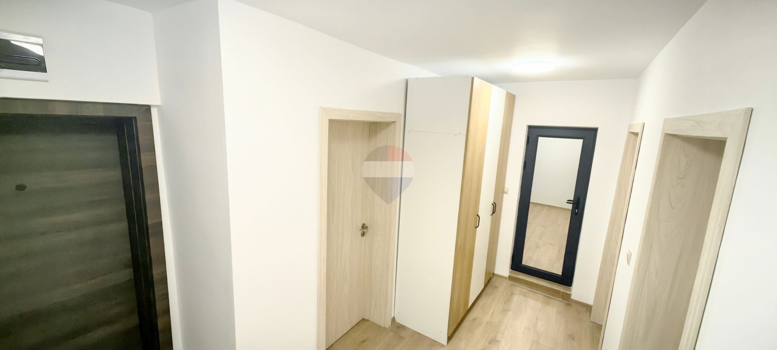Продава 3-СТАЕН, гр. Варна, Център, снимка 15 - Апартаменти - 56606207