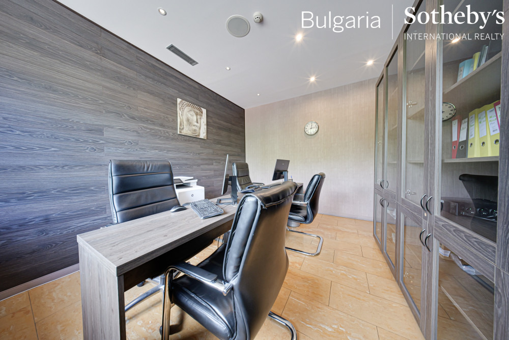Продава ОФИС, гр. София, Докторски паметник, снимка 2 - Офиси - 53290112