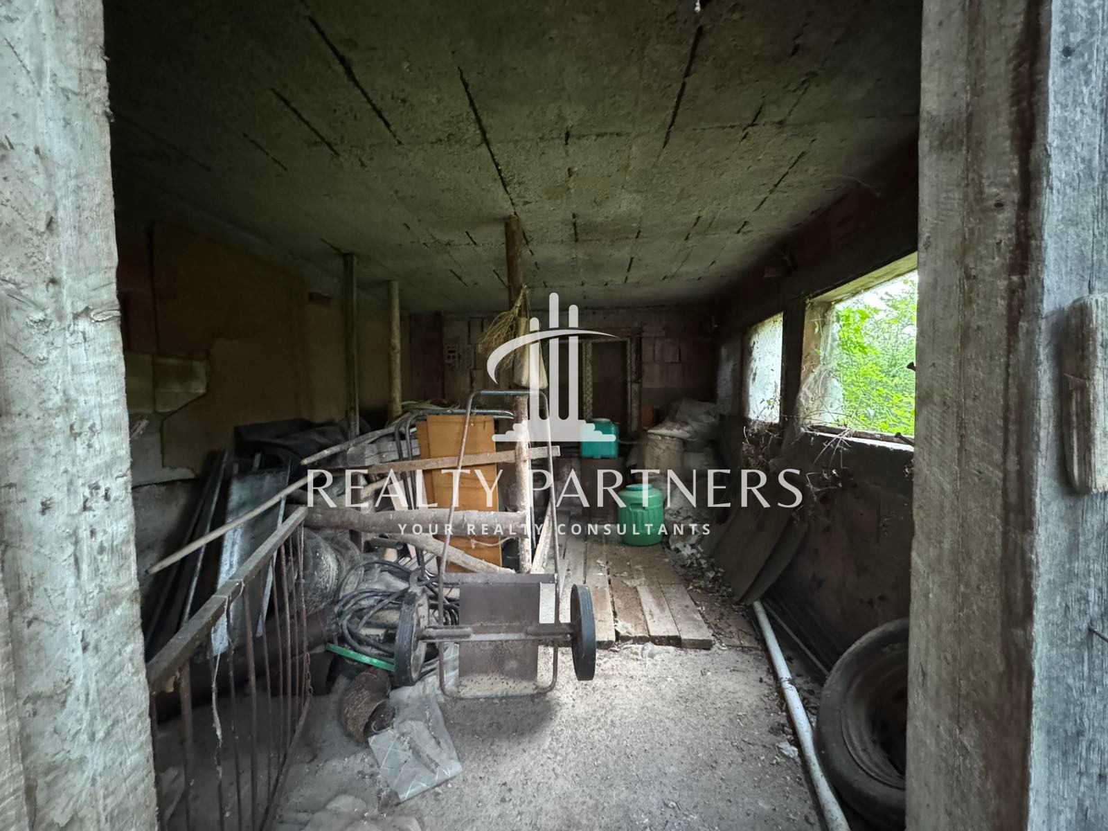 Продава КЪЩА, с. Смиров дол, област Перник, снимка 15 - Къщи - 54703445