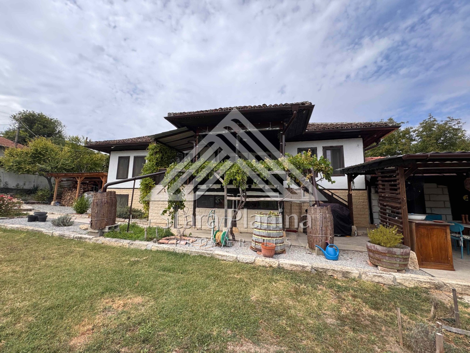 Продава КЪЩА, с. Кацелово, област Русе, снимка 2 - Къщи - 56007287