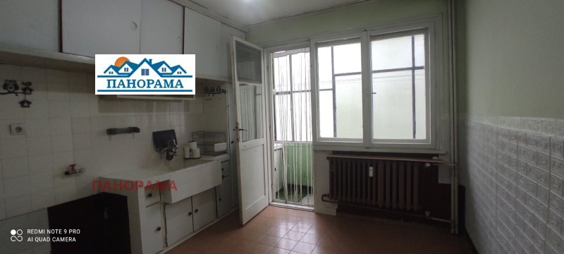 Продава 2-СТАЕН в град Пловдив, Кършияка - 65 кв.м / 125 000 € » 244 478.75 лв., ПАНОРАМА