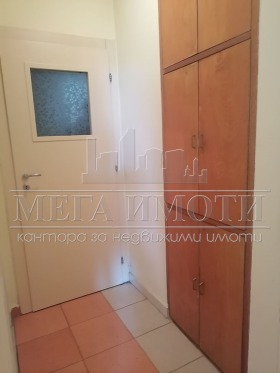1 quarto Dame Gruev, Sliven 6
