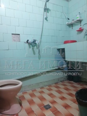 1 quarto Dame Gruev, Sliven 10