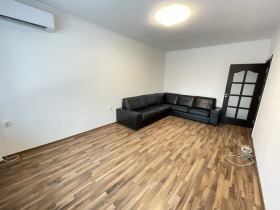 3 bedroom Lozenets, Sofia 3