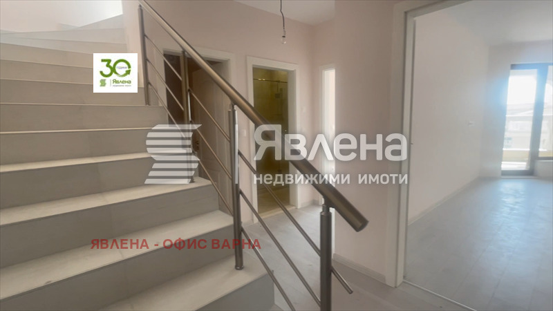 Продава 3-СТАЕН, гр. Варна, м-т Ален мак, снимка 2 - Aпартаменти - 49394828