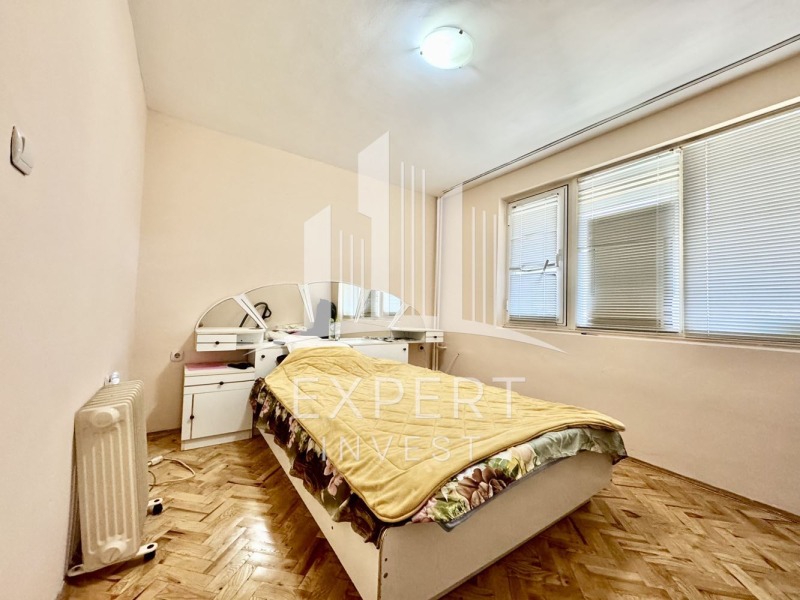 Продава  3-стаен град Варна , Операта , 100 кв.м | 86822150 - изображение [3]