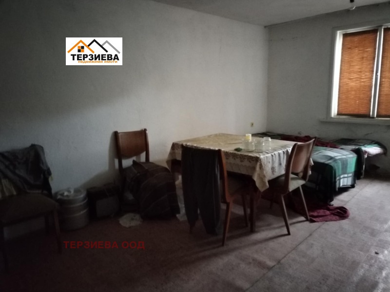 Te koop  Huis regio Stara Zagora , Kirilovo , 140 m² | 97403604 - afbeelding [4]