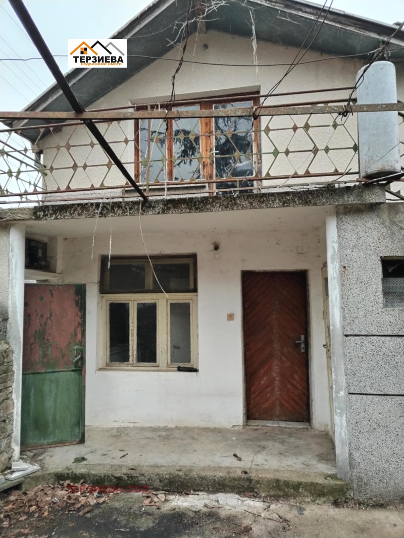 Te koop  Huis regio Stara Zagora , Kirilovo , 140 m² | 97403604 - afbeelding [2]