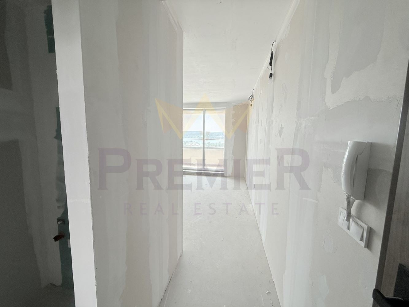 Продава 2-СТАЕН, гр. Варна, Трошево, снимка 3 - Апартаменти - 55050301
