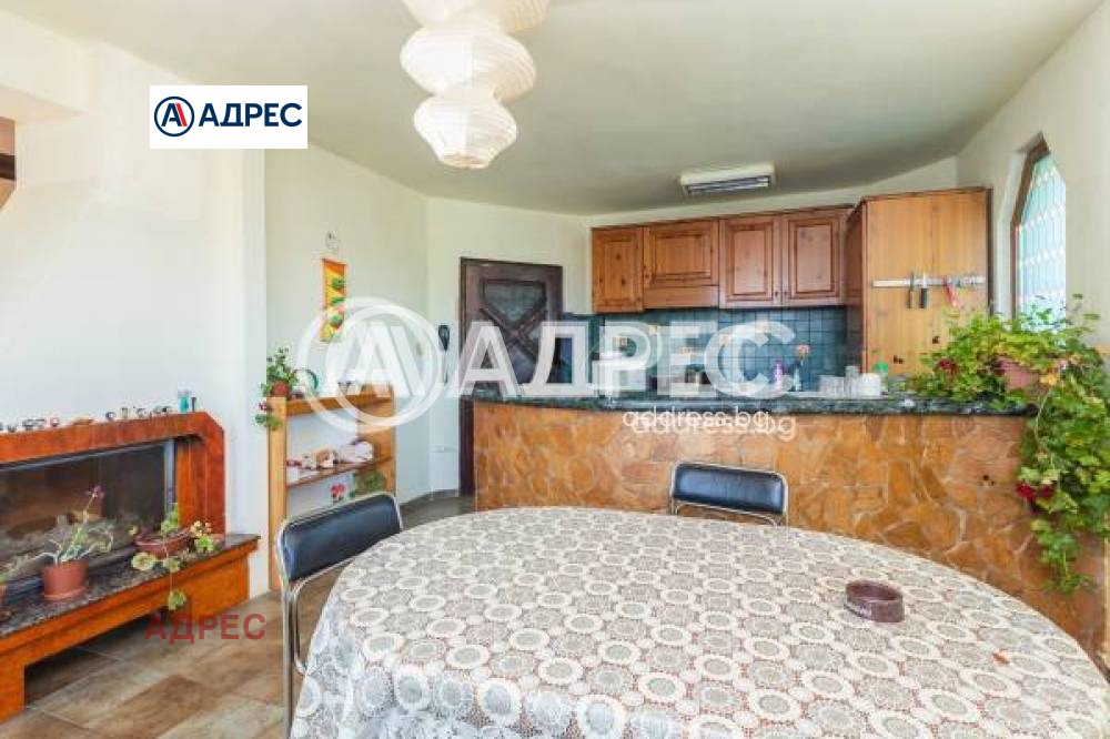 Продава КЪЩА, с. Кичево, област Варна, снимка 6 - Къщи - 55394326