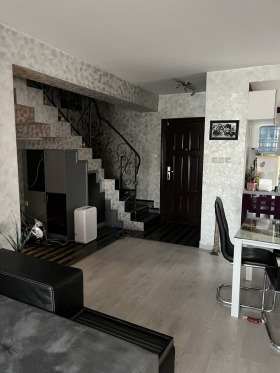 Maisonette Tsentar, Shumen 1