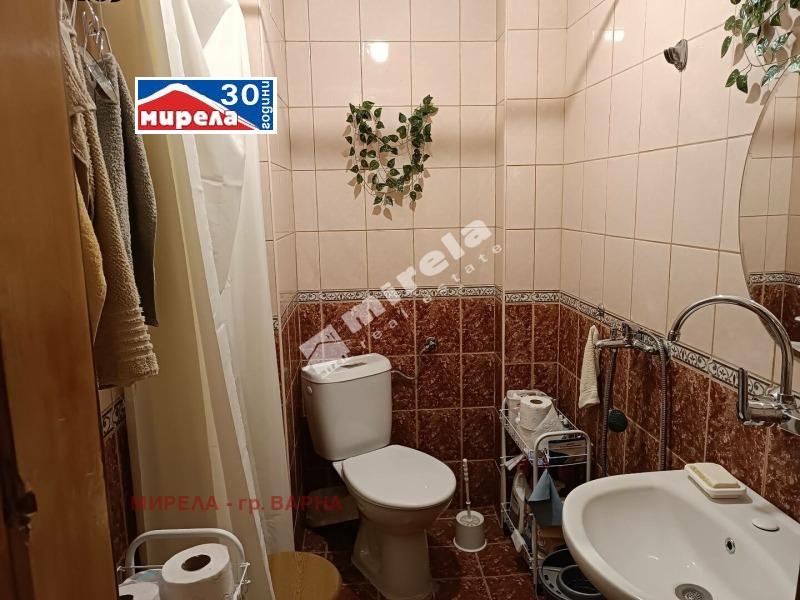 Продава  2-стаен град Варна , Погреби , 40 кв.м | 11186487 - изображение [8]
