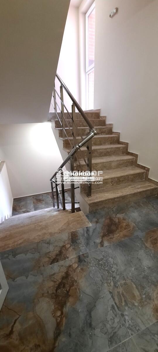 Продава 2-СТАЕН, гр. Пловдив, Кършияка, снимка 3 - Апартаменти - 54080935