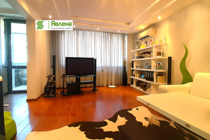 Myytävänä  2 makuuhuonetta Sofia , Tsentar , 106 neliömetriä | 50159902 - kuva [2]