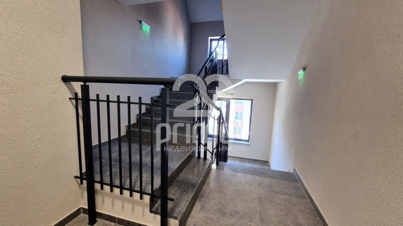 De vânzare  1 dormitor Sofia , Țentâr , 71 mp | 16900328 - imagine [9]