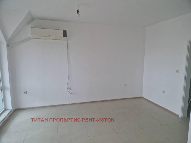 Продава 2-СТАЕН, гр. Бургас, Изгрев, снимка 2 - Апартаменти - 53097162