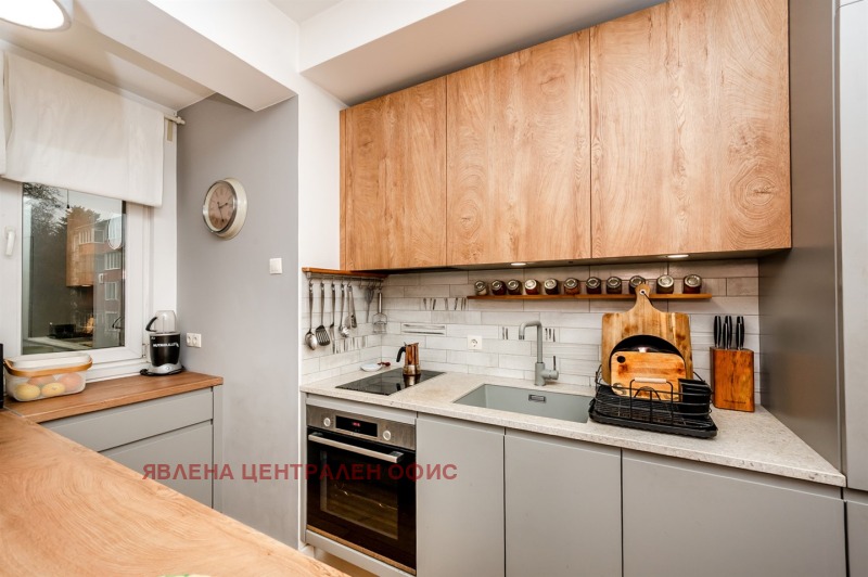 Продава 3-СТАЕН, гр. София, Лозенец, снимка 2 - Апартаменти - 53148084