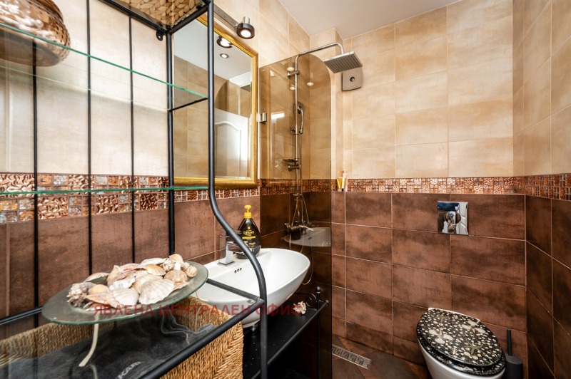 Продава 3-СТАЕН, гр. София, Лозенец, снимка 11 - Апартаменти - 53148084